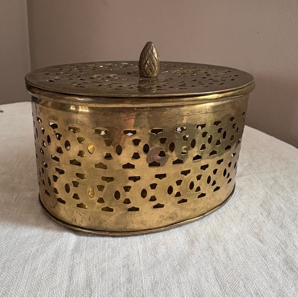 Vintage brass trinket box with lid